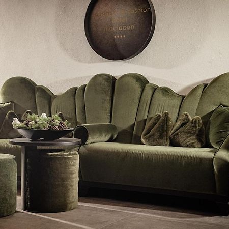 Boutique & Fashion Hotel Maciaconi - Gardenahotels Santa Cristina Val Gardena Ngoại thất bức ảnh