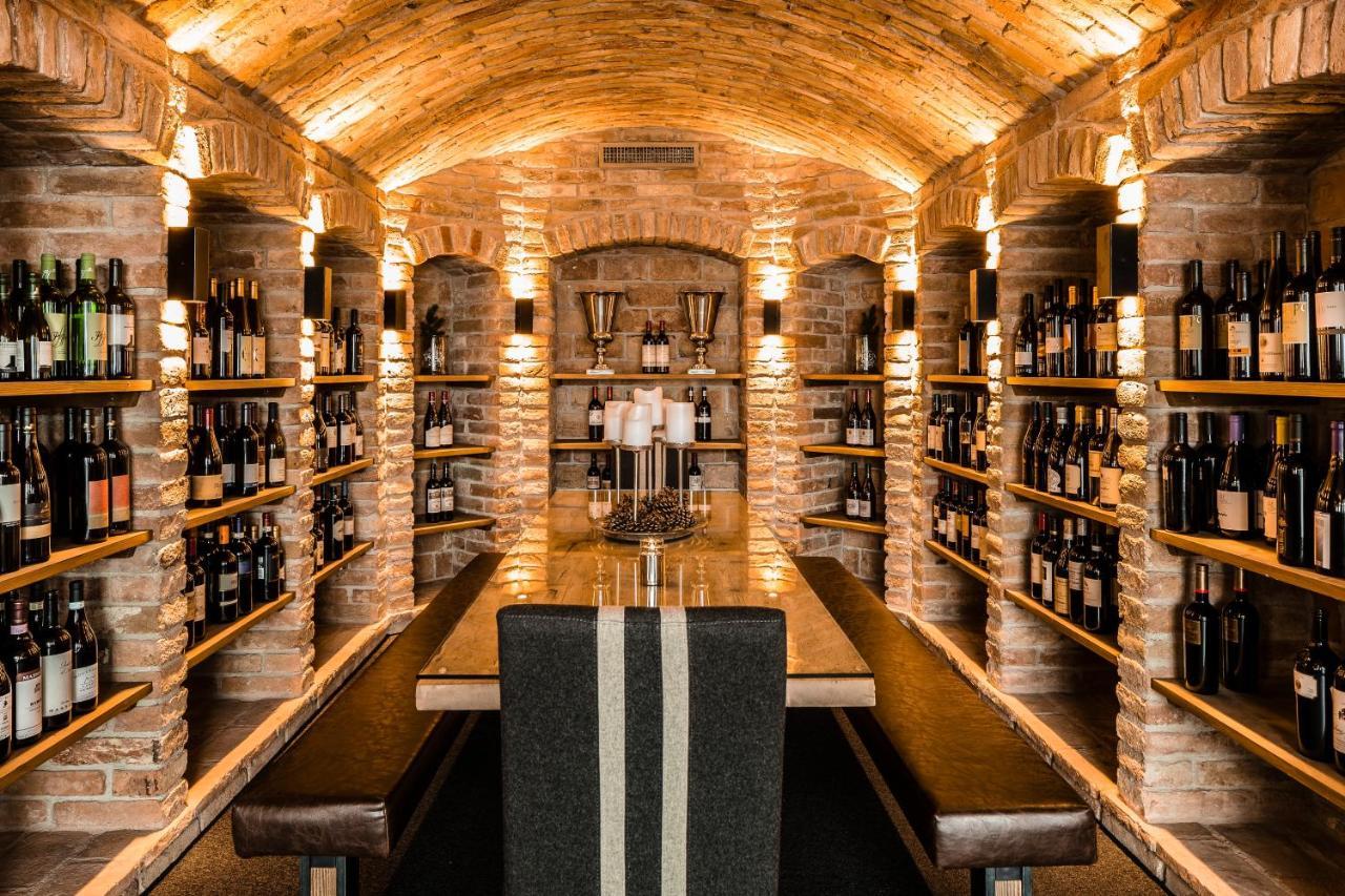 Boutique & Fashion Hotel Maciaconi - Gardenahotels Santa Cristina Val Gardena Ngoại thất bức ảnh