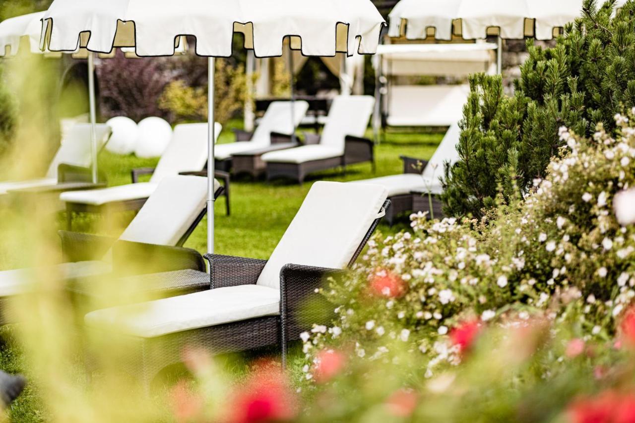 Boutique & Fashion Hotel Maciaconi - Gardenahotels Santa Cristina Val Gardena Ngoại thất bức ảnh