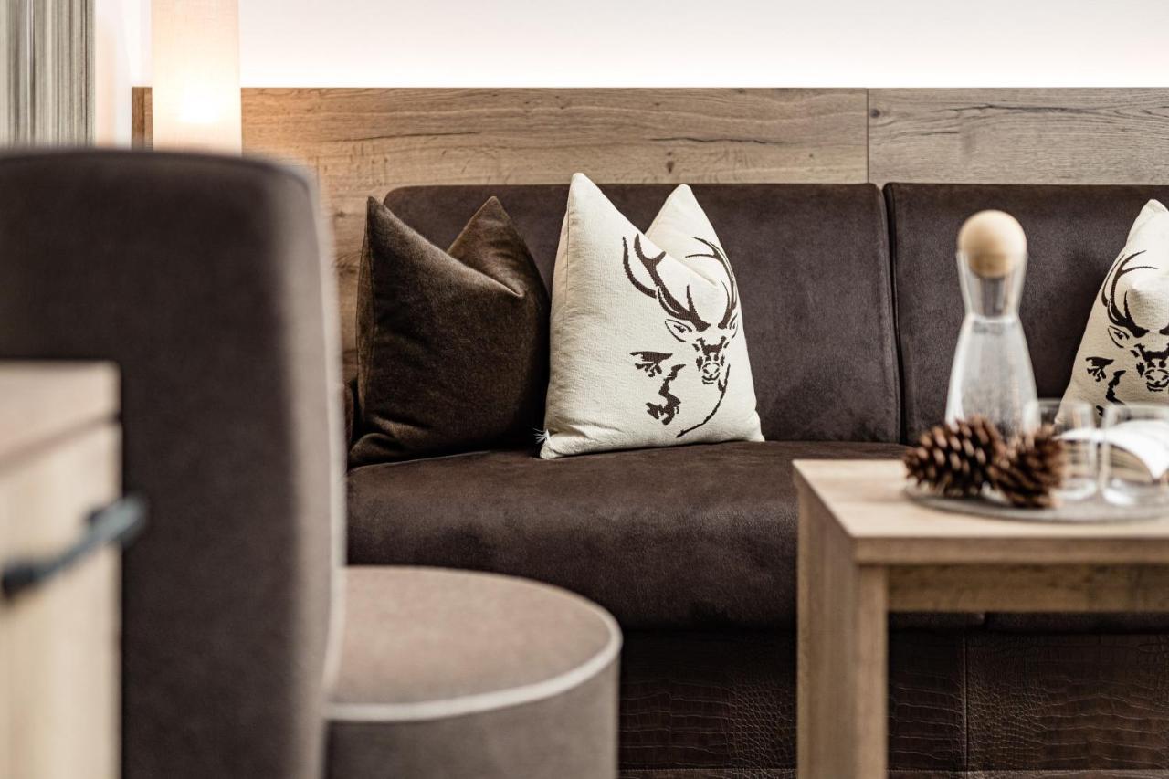 Boutique & Fashion Hotel Maciaconi - Gardenahotels Santa Cristina Val Gardena Ngoại thất bức ảnh