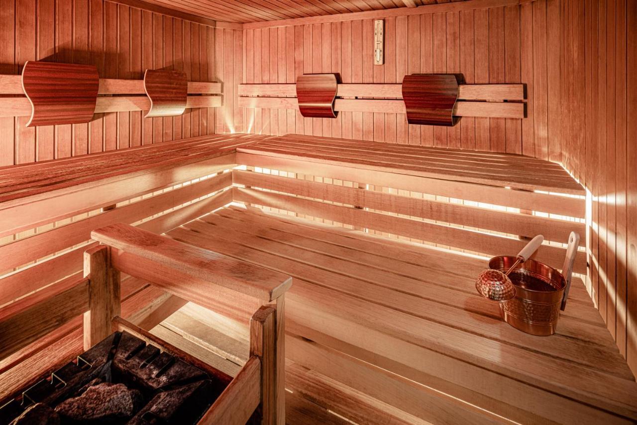 Boutique & Fashion Hotel Maciaconi - Gardenahotels Santa Cristina Val Gardena Ngoại thất bức ảnh